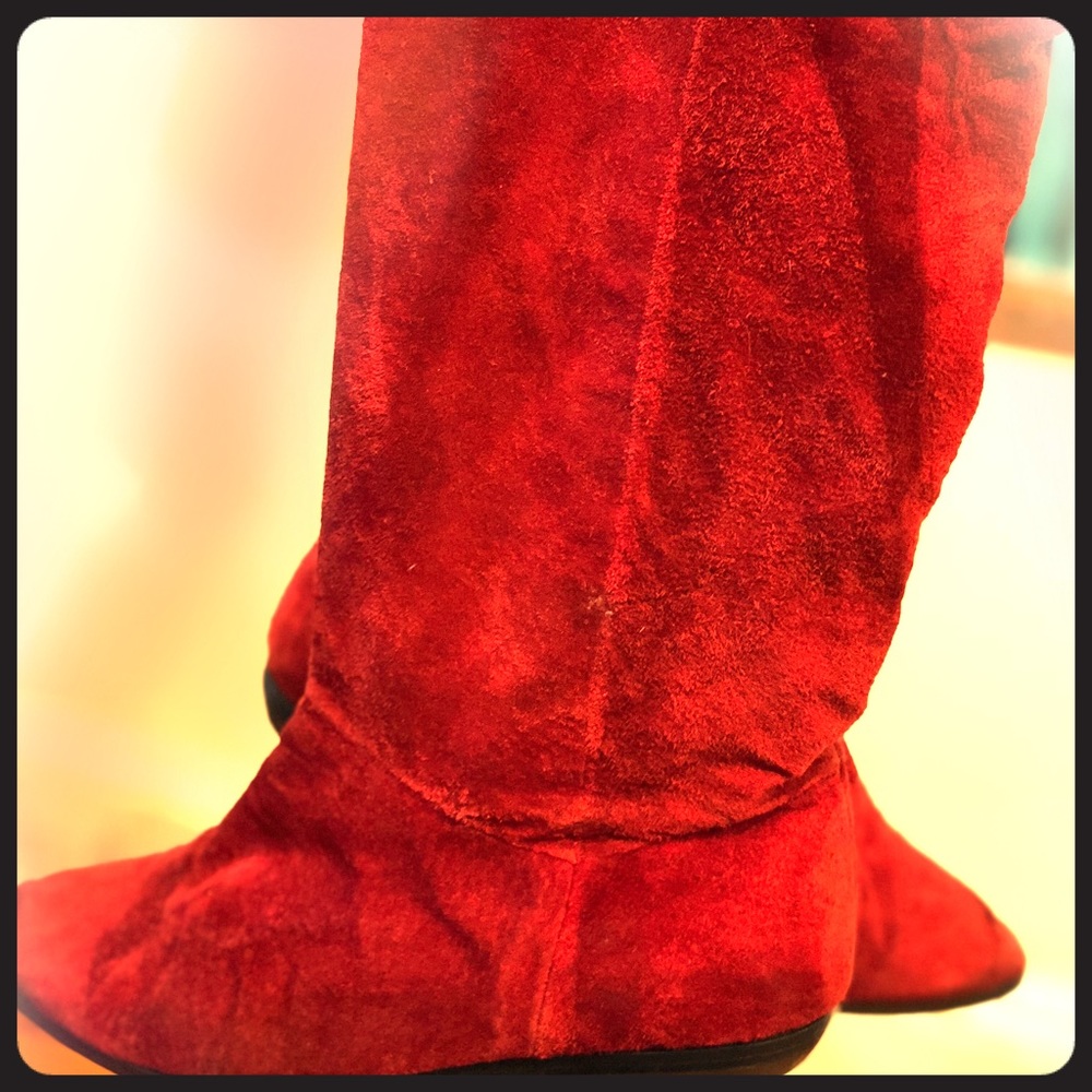Red leather vintage Boots sz 6